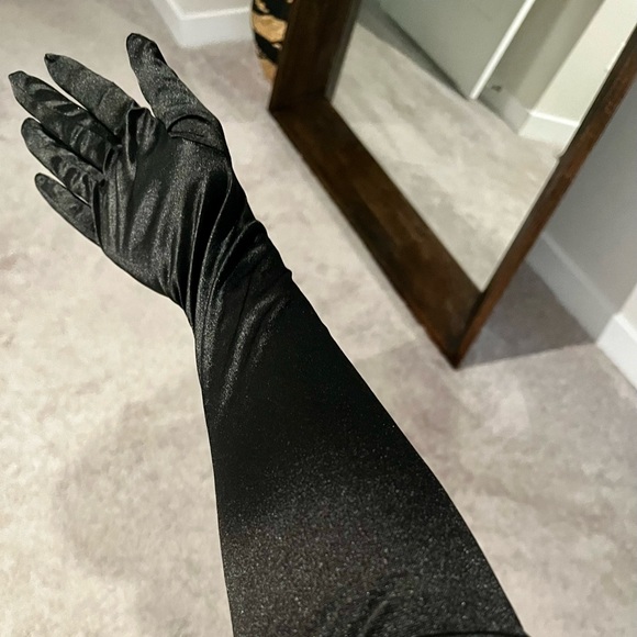 Flapper Costume - Picture 2 of 12